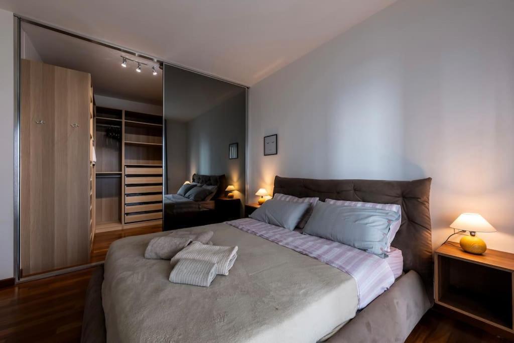 5 Stars Apart Sea View Генуя Экстерьер фото